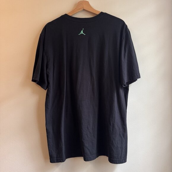Nike Air Jordan Flight Jumpman Logo Size XL Black T Shirt Short Sleeve - Picture 2 of 7